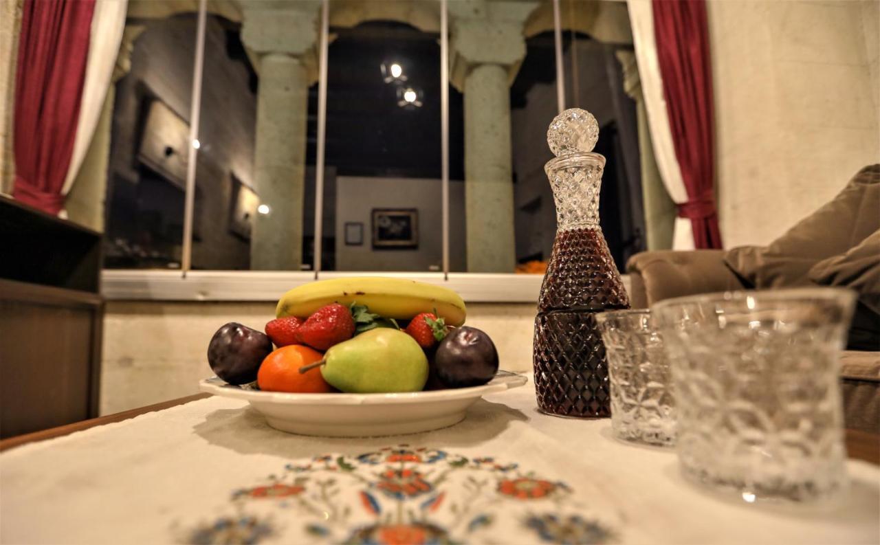 Orion Cave Hotel Юргюп Екстериор снимка